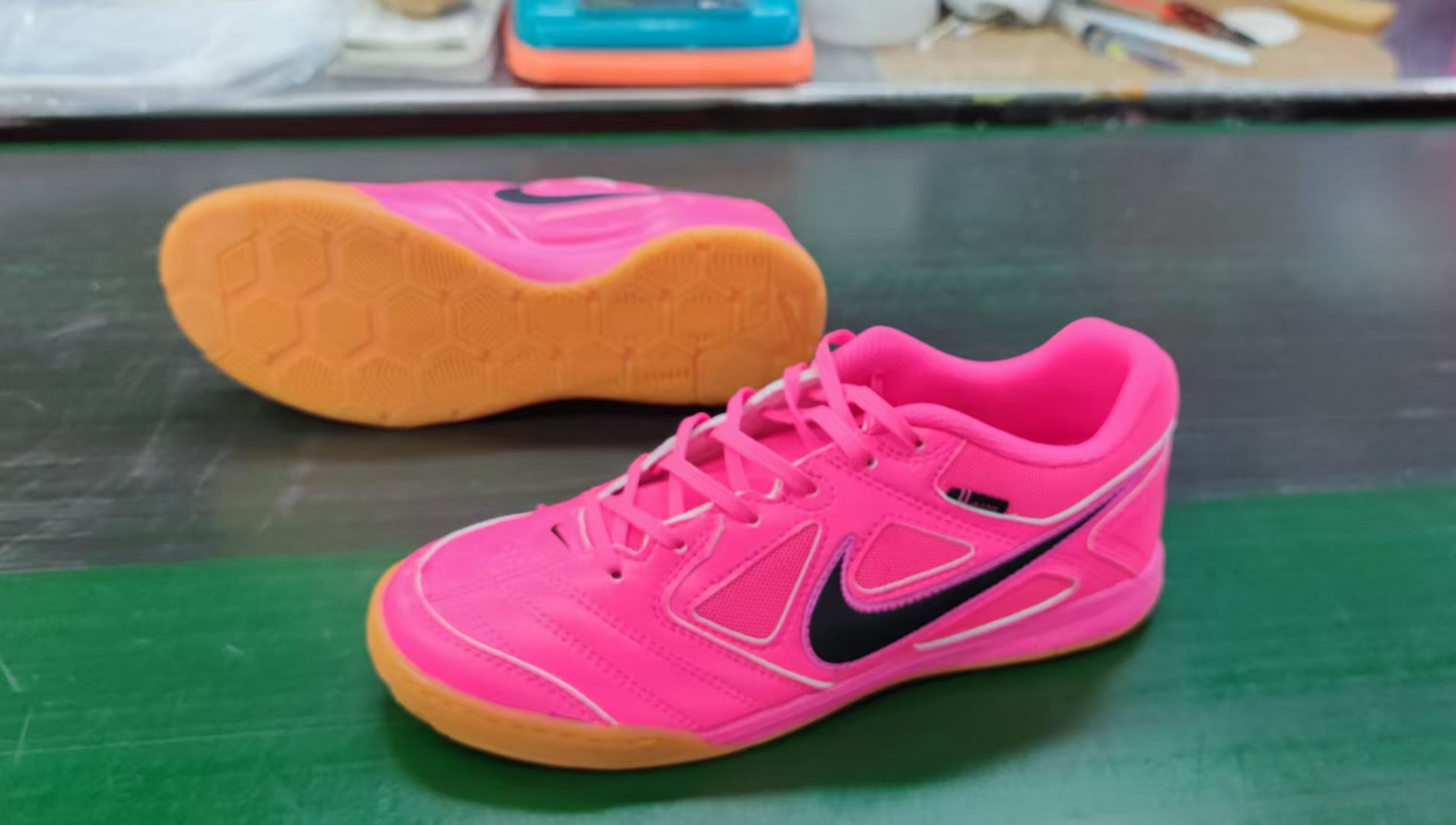 Supreme x Nike SB Gato IC Size 39--45-67410327